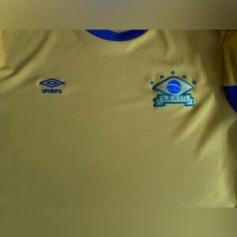 Umbro Yellow Soccer Jersey with Blue Trim and Crest - Picture 7 of 7
